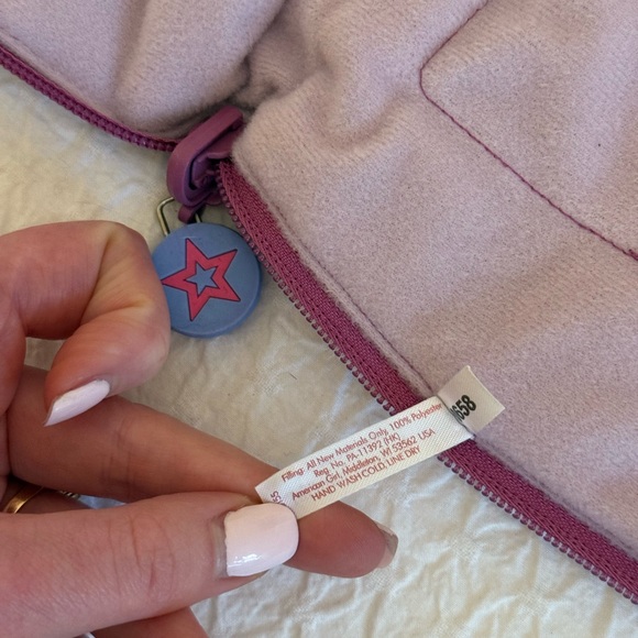 American Girl Lavender Sleeping Bag - Picture 6 of 12